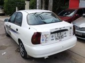 Bán Daewoo Lanos đời 2003, màu trắng còn mới, 60 triệu