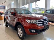 KM 102 triệu Ford Everest tự động mới chỉ cần 319 tr giao ngay