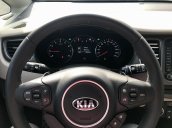 Cần bán gấp Kia Rondo đời 2018, số tự động