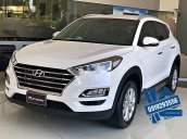 Cần bán Hyundai Tucson đời 2020, màu trắng