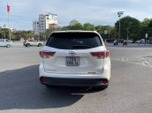 Cần bán gấp Toyota Highlander LE năm 2014, màu trắng, xe nhập còn mới