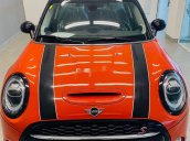 Cần bán Mini Cooper năm sản xuất 2019, hai màu, xe nhập