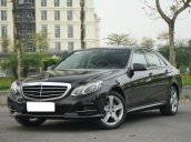 Cần bán lại xe Mercedes E200 đời 2014, Odo 7 vạn