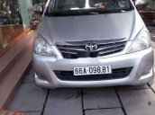 Bán Toyota Innova sản xuất 2010, màu bạc còn mới