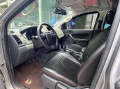 Cần bán gấp Ford Ranger XLS AT đời 2016, màu bạc, nhập khẩu, giá 520tr