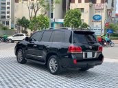 Xe chính chủ bán Lexus LX570 SX 2010, màu đen nội thất kem, xe zin từng con ốc