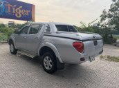 [GẤP] Cần bán gấp Mitsubishi Triton đời 2012, số sàn, máy dầu, nhập chính chủ