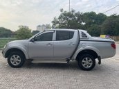 [GẤP] Cần bán gấp Mitsubishi Triton đời 2012, số sàn, máy dầu, nhập chính chủ