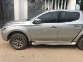 Cần bán xe Mitsubishi Triton 4x4 MT năm sản xuất 2016, màu bạc, xe nhập chính chủ