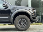 Bán ô tô Ford F150 Raptor màu đen, nội thất 2 màu, cần số cacbon, sx 2020, nhập khẩu Mỹ mới 100%