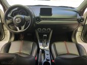 Cần bán Mazda 2 1.5 AT sản xuất năm 2017, màu trắng còn mới, giá tốt