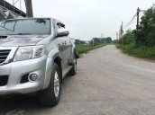 Bán Toyota Hilux G sản xuất 2014, xe nhập còn mới