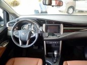 Bán Toyota Innova V đời 2016, màu xám. Đi 4.5v km