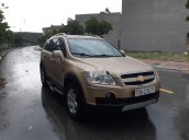 Cần bán Chevrolet Captiva sản xuất 2009, màu vàng giá cạnh tranh