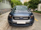 Cần bán gấp Ford Ranger XLS 2.2 bản AT đời 2017