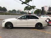 Mercedes Bình Dương bán Mercedes E300 AMG giảm giá sốc, xe đủ màu giao ngay, hỗ trợ NH, giá tốt nhất miền Nam