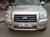 Gia đinh bán xe Ford Everest năm 2007, màu vàng, nhập khẩu, 305tr