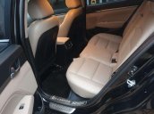 Cần bán lại xe Hyundai Elantra 1.6 AT sản xuất năm 2019, màu đen, giá tốt