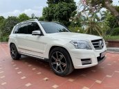 Cần bán lại xe Mercedes GLK300 sản xuất năm 2009