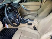 Bán xe BMW 330i đời 2015, màu trắng, nhập khẩu