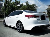 Cần bán lại xe Kia Optima 2.0 ATH đời 2016, màu trắng giá cạnh tranh