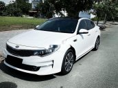 Cần bán lại xe Kia Optima 2.0 ATH đời 2016, màu trắng giá cạnh tranh