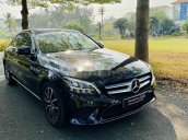 Bán xe Mercedes C200 đời 2019, màu đen