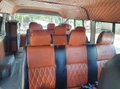 Bán xe cũ Toyota Hiace năm sản xuất 2006