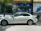 Bán Mercedes C250 đời 2012, màu trắng, nhập khẩu