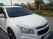 Cần bán Chevrolet Cruze năm sản xuất 2016 còn mới, giá tốt