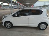 Cần bán Chevrolet Spark sản xuất năm 2014, màu trắng, số sàn