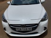 Bán xe Mazda 2 năm 2015, màu trắng, giá chỉ 425 triệu