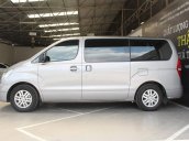 Bán Hyundai Starex 2.5MT sản xuất 2016, màu bạc