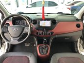 Bán ô tô Hyundai Grand i10 1.2AT năm sản xuất 2017, màu bạc như mới