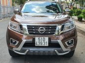 Bán xe Nissan Navara 2018, màu nâu mới 95%