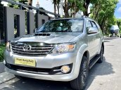 Cần bán xe Toyota Fortuner model 2016 máy dầu