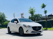 Bán ô tô Mazda 2 năm sản xuất 2015, màu trắng, máy chất