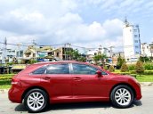 Cần bán gấp Toyota Venza 2.7V đời 2010, màu đỏ, nhập khẩu nguyên chiếc