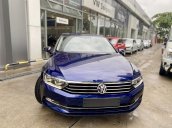 VW Sài Gòn khuyến mãi lớn tháng 8/2021 Passat Bluemotion High sang trọng - xe nhập khẩu Đức giá tốt