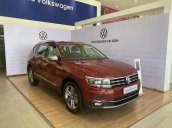 Vw Tiguan Luxury Topline màu đỏ - nâng cấp công nghê hơn - dẫn động 4 bánh - nhiều chế độ lái - sang trọng bền bỉ