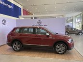 Vw Tiguan Luxury Topline màu đỏ - nâng cấp công nghê hơn - dẫn động 4 bánh - nhiều chế độ lái - sang trọng bền bỉ