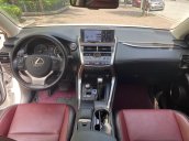 Lexus NX300 2018 màu trắng, nội thất đỏ