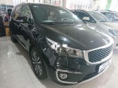 Bán ô tô Kia Sedona đời 2016, màu đen còn mới, 789.999tr