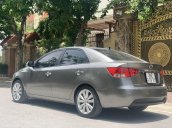 Cần bán lại xe Kia Cerato 2010, giá tốt