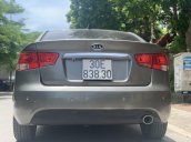 Cần bán lại xe Kia Cerato 2010, giá tốt