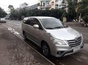 Bán ô tô Toyota Innova đời 2015, màu bạc đẹp như mới, giá 475tr