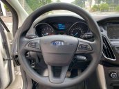 Cần bán Ford Focus đời 2018, màu trắng 