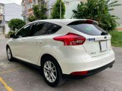 Cần bán Ford Focus đời 2018, màu trắng 