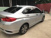 Cần bán lại xe Honda City sản xuất năm 2017 còn mới