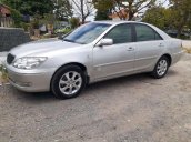 Bán xe Toyota Camry đời 2005 còn mới